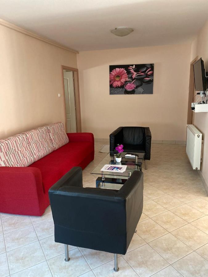 Pandora Pool Apartman Hajdúszoboszló 外观 照片