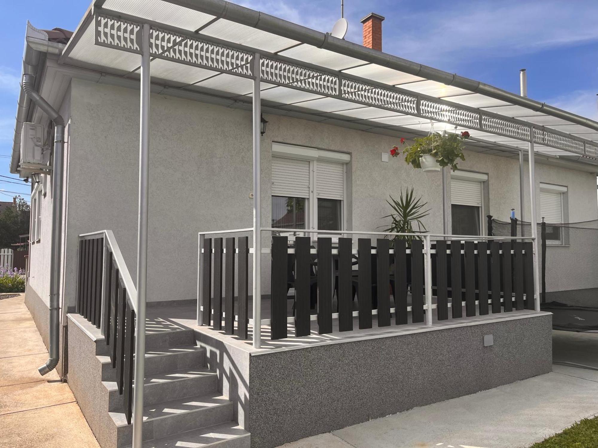 Pandora Pool Apartman Hajdúszoboszló 外观 照片